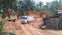 Diduga Libatkan Oknum Pamen Poldasu, Galian C Ilegal di Langkat Bebas Beroperasi