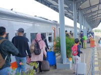 Stasiun Kertapati Layani 1.296 Penumpang di Puncak Balik Hari Buruh