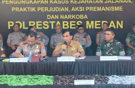 Pemko Medan Kaji Aturan Larangan Vape dan Alokasikan Dana Kelurahan untuk 2.001 Pos Kamling