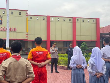 Tekan Angka Kecelakaan, Kapolres Asahan Latih Safety Riding ke Polisi Siswa