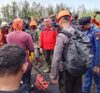 Satu Korban Erupsi Gunung Dukono Ditemukan, Tim SAR Lacak Dua Titik Lokasi Lainnya