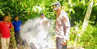 Polisi Bakar Gubuk Narkoba di Padangsidimpuan, Sita Bong dan Plastik Klip