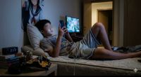 Sering Begadang dan Main Gadget? Wamenkes Ingatkan Risiko Diabetes pada Generasi Muda