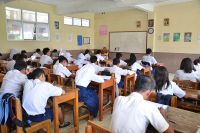 Dilema Penataan Guru Honorer 2026: Kepastian Status di Sekolah Negeri dan Independensi Yayasan Swasta