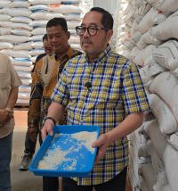 Firman Soebagyo: Penumpukan Beras Terlalu Lama Bisa Picu Kenaikan Harga