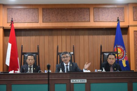 Perkara Akuisisi iForte Berlanjut, KPPU Hadirkan Saksi dan Ahli Hukum Persaingan