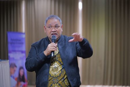 Situasi Hormuz Kembali Memburuk, Teguh Santosa: Perang Jadi Kartu Terakhir Trump dan Netanyahu Sebelum Pemilu