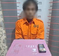 Pengedar Sabu di Pancur Ido Langkat Dibekuk Polisi Saat Bungkus Paket Narkoba