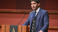 Dilantik Jadi Bos The Fed, Kevin Warsh Janji Tak Tunduk pada Trump