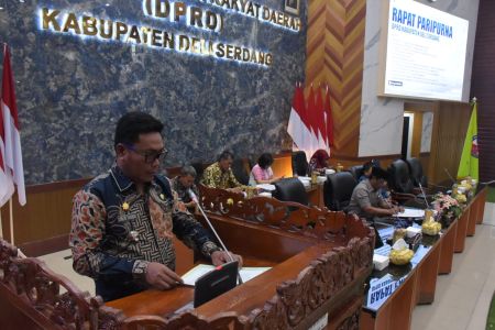 Lom Lom Suwondo Jelaskan 8 Ranperda untuk Kemajuan Deliserdang