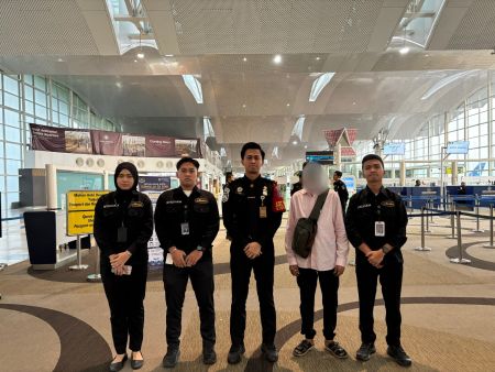 Langgar Izin Tinggal, WN Pakistan yang Bekerja Jadi Chef di Medan Dideportasi