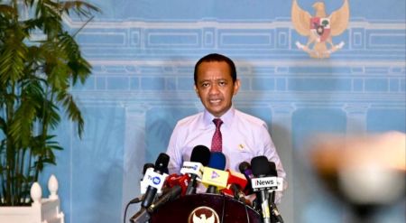 Bahlil Pastikan Harga BBM dan LPG Subsidi Tidak Naik, Nonsubsidi Menyesuaikan Harga Pasar