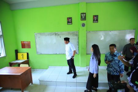 Gubernur Sumsel Siapkan Seleksi Terbuka Guru SLB dan SMAN Hayza Nur Ilmi