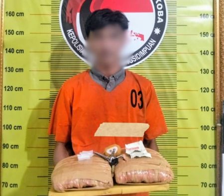 Bawa Dua Bal Ganja dalam Jok Motor, Pria di Padangsidimpuan Diciduk Polisi
