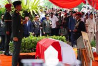 Panglima TNI Hadiri Upacara Pemakaman Jenderal TNI (Purn) Ryamizard Ryacudu