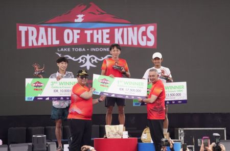 Pelari Jepang Hiroyuki Matsuda Juara Trail of The Kings UTMB 2026