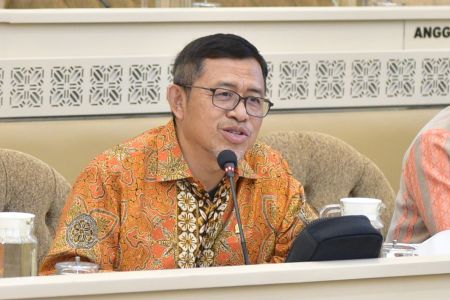 Apresiasi Kebijakan Dukcapil, Aher Dorong Percepatan Layanan Publik Berbasis Data Digital