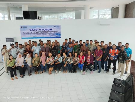Pelindo Sibolga Perkuat Budaya K3, Seluruh Karyawan Teken Komitmen HSSE Demi Keselamatan Kerja