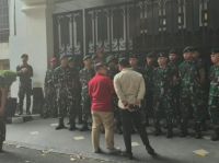 Pasca-Penggeledahan Cafe de'Clan, Rumah Jampidsus Febrie Adriansyah Dijaga Prajurit TNI