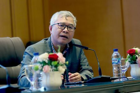 Wacana Legalisasi Rokok Ilegal: Ancaman bagi Penerimaan Negara dan Industri Tembakau