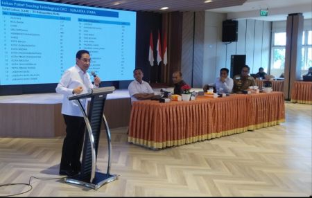 Wamenkes dan Wamendagri Tinjau Layanan TB di RS Adam Malik, Genjot Pelacakan Kontak Erat