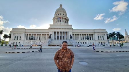 Teguh Santosa: Revolusi Kuba Masih Relevan untuk Terus Digaungkan