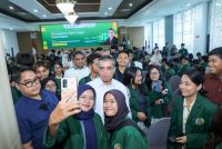 Beri Kuliah Umum di USU, Menaker Yassierli Tegaskan AI Bukan Hilangkan Profesi, tapi Cara Bekerja