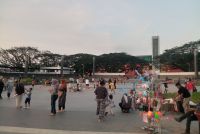 Areal Stadion Teladan Medan Ramai Pengunjung di Akhir Pekan