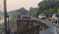 Imbas Getaran Tiang Pancang, Jalan Sekayu-Lubuklinggau Longsor