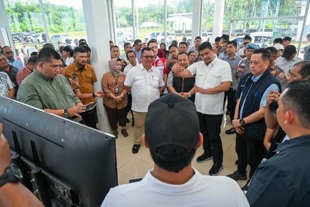 Bobby Nasution Siapkan Gudang Logistik Raksasa di Pelabuhan Roro Gunungsitoli