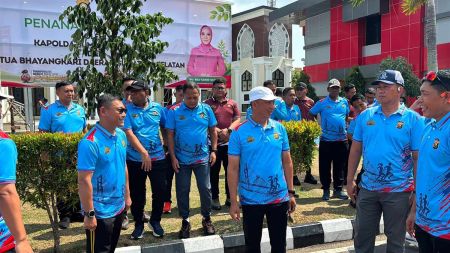 Tanam 30 Pohon Produktif, Kapolda Sumsel Perkuat Komitmen Pelestarian Lingkungan dan Ketahanan Pangan