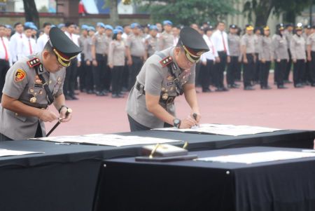 Kapolda Sumut Pimpin Sertijab, AKBP Noval Nanusa Gegoh Desky Nahkodai Polres Padangsidimpuan