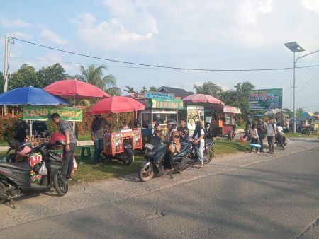 Libur Akhir Pekan, Taman Garista Deliserdang Dipadati Wisatawan: Destinasi Rekreasi Keluarga Favorit