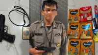 Polisi Gadungan Beratribut Lengkap Dicokok Jatanras Polda Sumsel Usai Nyolong Susu di Minimarket Palembang