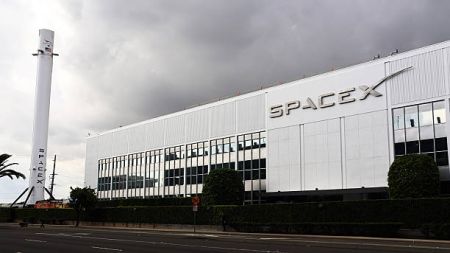SpaceX Berencana Investasikan Rp1.770 Triliun untuk Fasilitas Peluncuran Baru di Louisiana