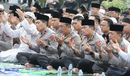 Titik Panas Karhutla Melonjak Dua Pekan Terakhir, Polda Sumsel Gelar Shalat Istisqa Memohon Hujan