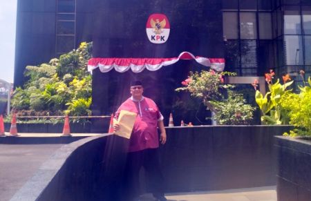 Gordang Sambilan Centre Laporkan Bupati Madina Saipullah Nasution ke KPK, Ini Dugaan yang Diadukan