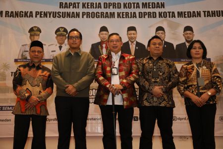 Bahas Program Kerja 2027, Rico Waas Ajak DPRD Medan Fokus Penguatan Ekonomi dan Tekan Kemiskinan
