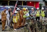 Pastikan Proyek Jalan dan Sekolah Tepat Waktu, Wagub Sumut Pimpin Langsung Pengawasan di Nias