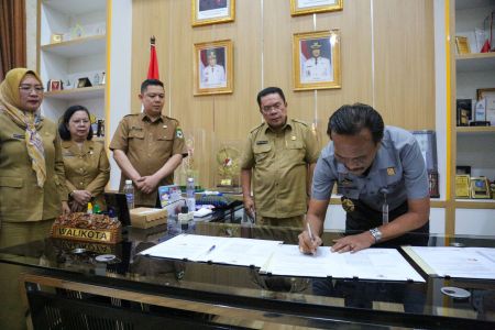 Pemko Pematangsiantar dan Kanwil Kemenkum Tandatangani Kerja Sama Pelayanan Hukum serta Perlindungan Kekayaan Intelektual