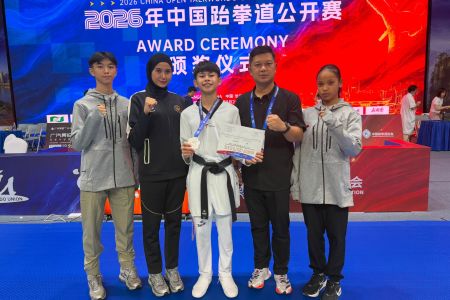 Atlet Taekwondo Junior Giovano Mandagi Raih Medali Perak di China Open 2026