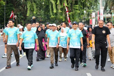 HUT ke-33 RS Adam Malik, Wagub Surya Lepas Jalan Santai 5 Km dan Dorong Gerakan Masyarakat Hidup Sehat