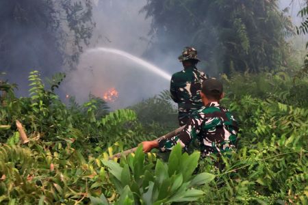 Karhutla Kalsel, Satgas Irigasi Lanud Sjamsudin Noor Optimalkan Air dan Pendinginan Lahan Gambut