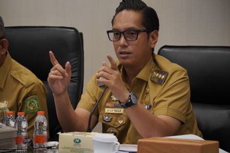 Terbukti Melanggar Aturan, Wali Kota Medan Copot Jabatan Camat Medan Timur dan Lurah Aur