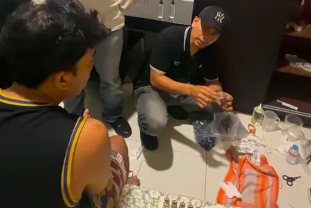 Bareskrim Bongkar Produksi Vape Diduga Berisi Etomidate di Kos Kemang, 3 Orang Tersangka Diringkus