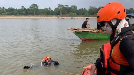 Terseret Arus Deras Sungai Ogan saat Berenang, Seorang Pemuda di Ogan Ilir Hilang Tenggelam