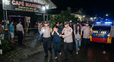 Dua Wanita Diamankan dalam Penggerebekan Narkoba di Gunung Malela, Polisi Sita Sabu dan Bong