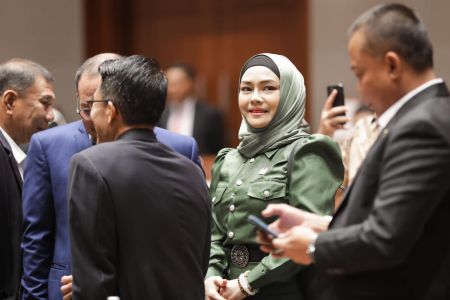 Sampah Menggunung di Tanah Gambut, Iyeth Bustami Desak Pemerintah Kirim PSEL ke Riau