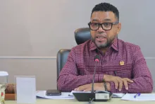 Filep Wamafma Minta Hak Daerah Penghasil Diperkuat dalam RUU Migas