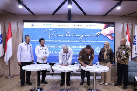 Kemnaker Tekan Angka Pengangguran Lewat Kolaborasi Rekrutmen dan Pelatihan Vokasi Bersama PT PKSS